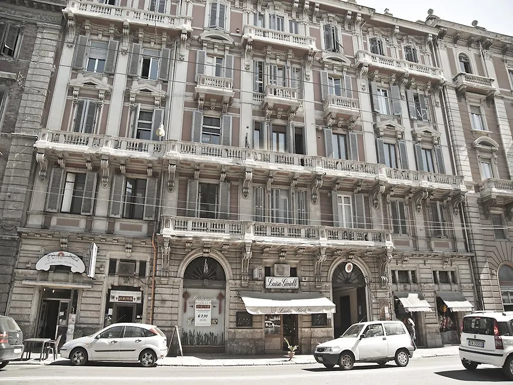 Marlin Rooms Cagliari Casa de hóspedes